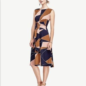 Ann Taylor Modern Geo Tie Waist Dress Size 10